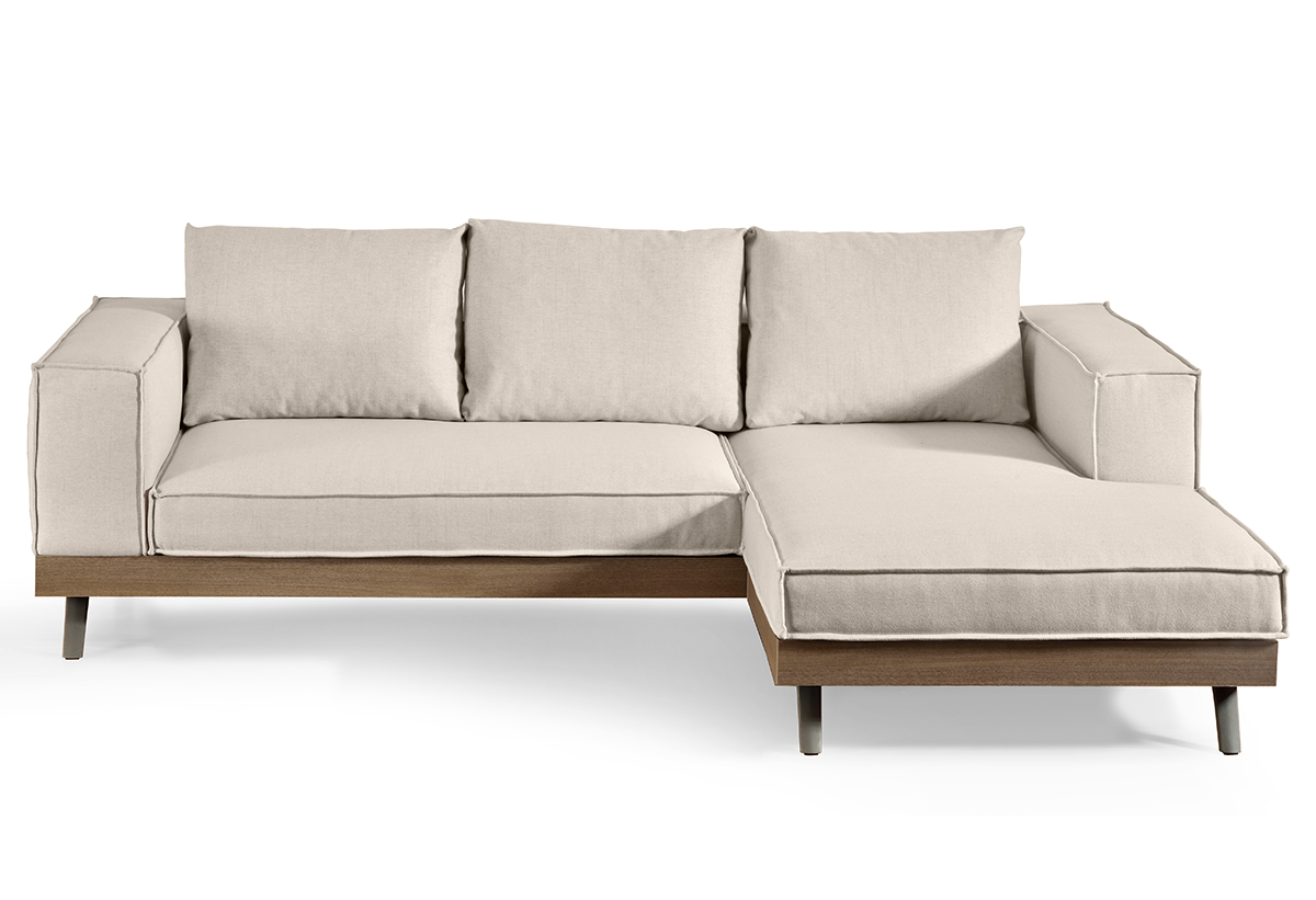 Απεικονίζεται ο καναπές en face.